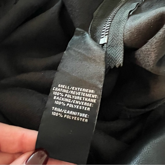 Like New! 7 For All Mankind High Rise Straight Leg Faux Leather Pants - Picture 5 of 8